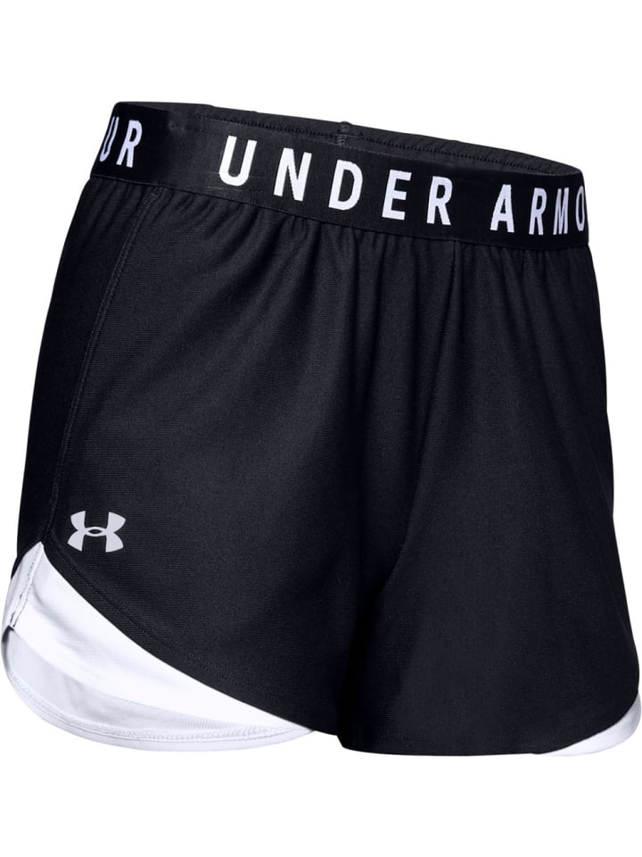

Шорты Under Armour, черный