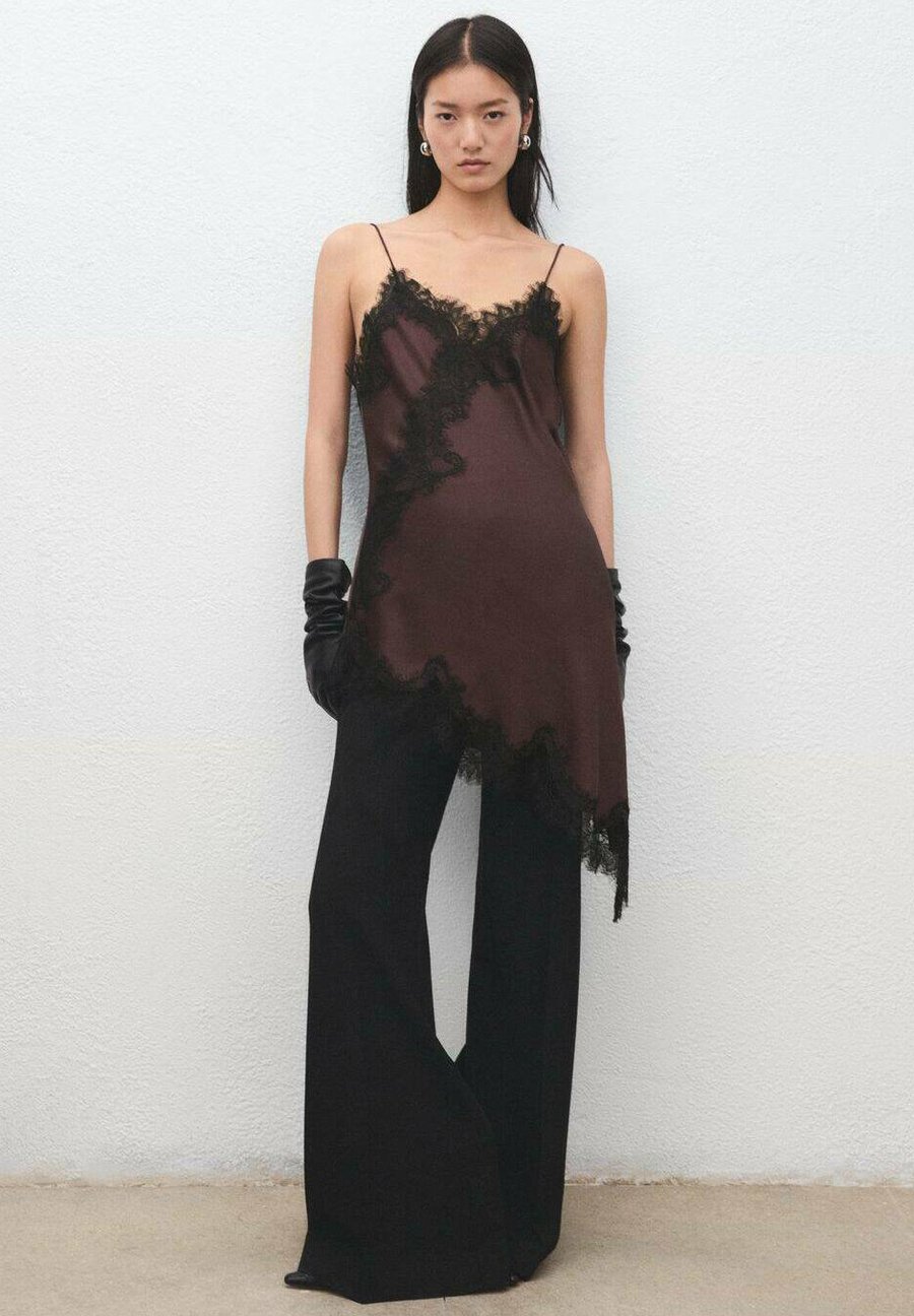 

Топ Mango Top, Bordeaux