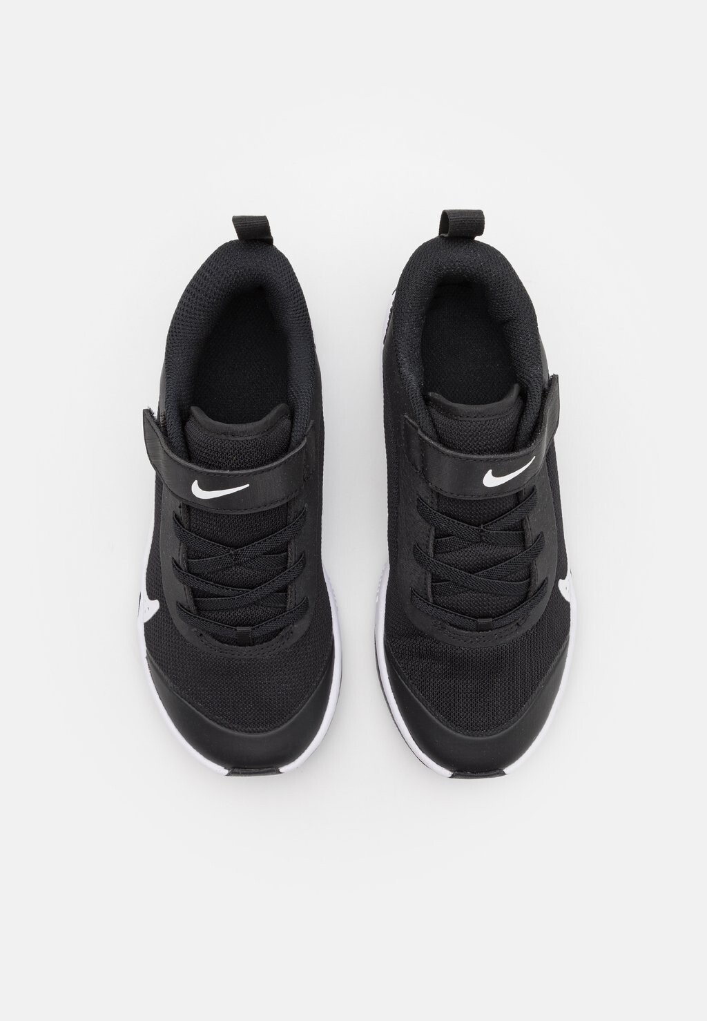Нейтральные кроссовки Omni Multi-Court Unisex Nike, цвет black/white — фото 4