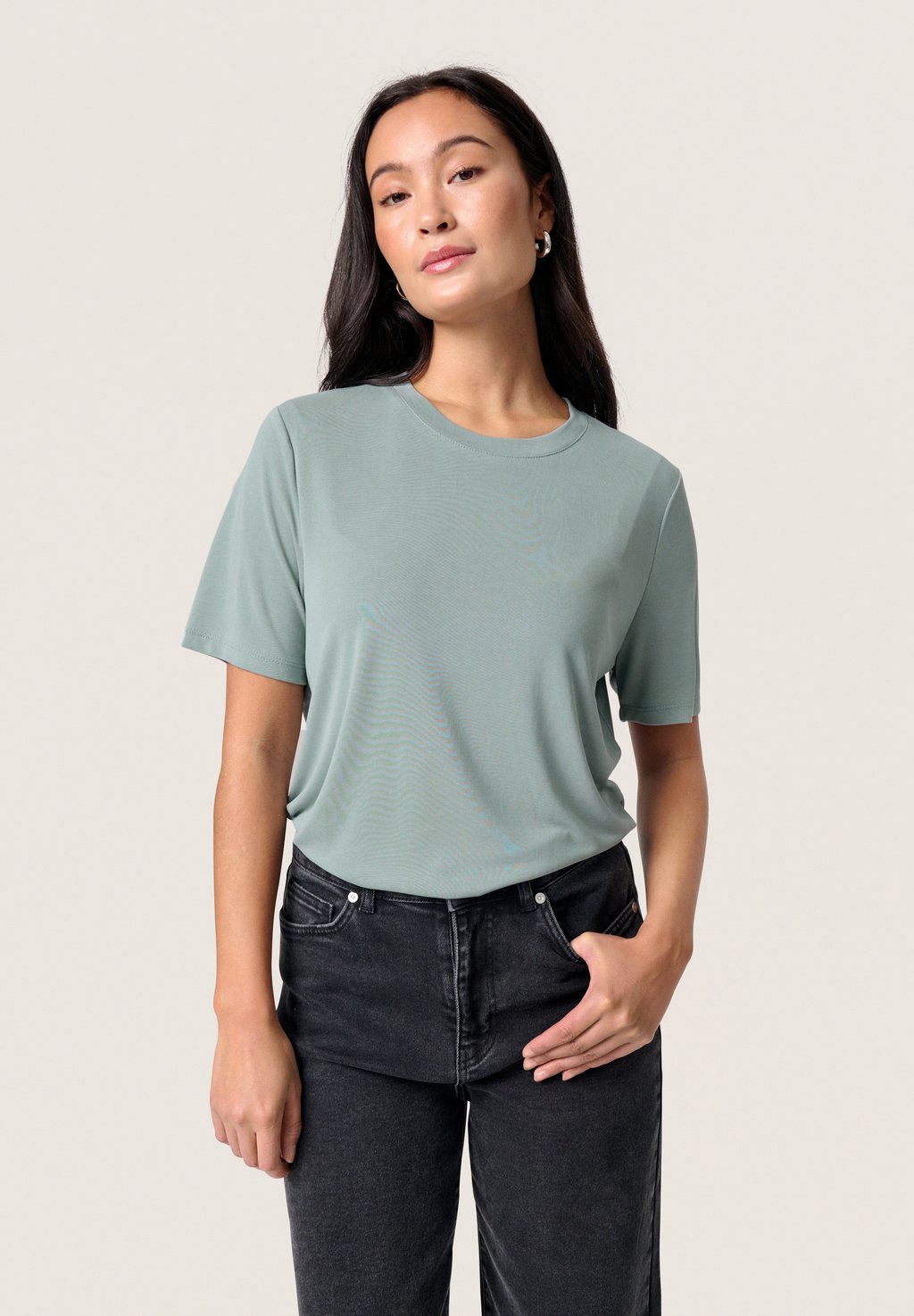 

Базовая футболка SLCOLUMBINE LOOSE Soaked in Luxury, светло-голубой
