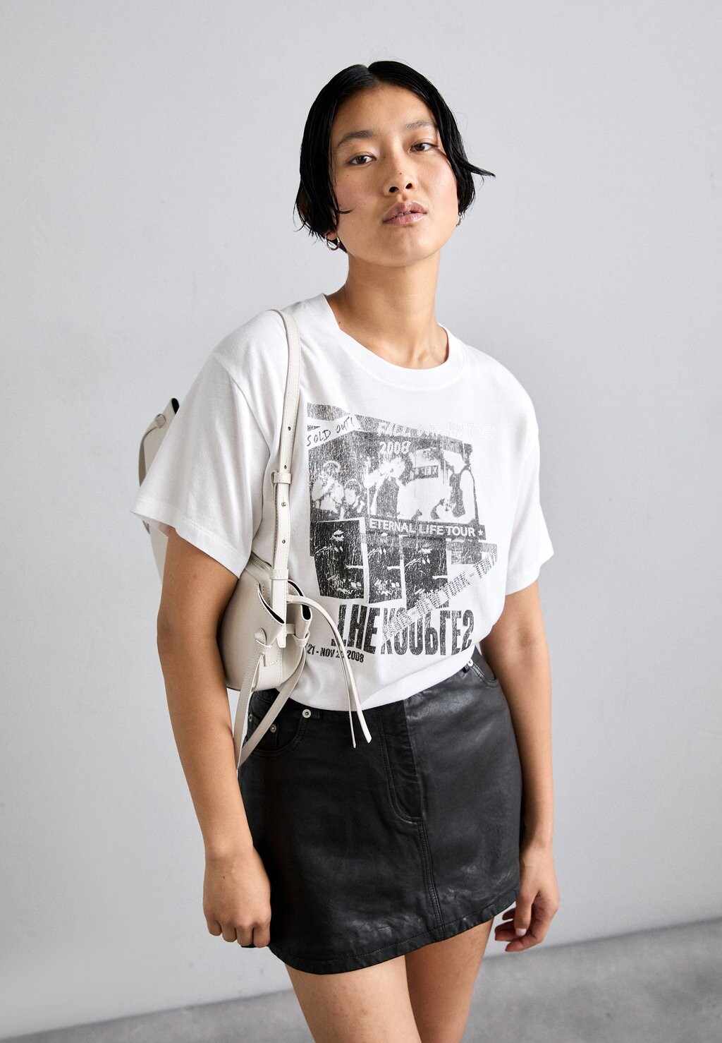 

Принт на футболке The Kooples, белый
