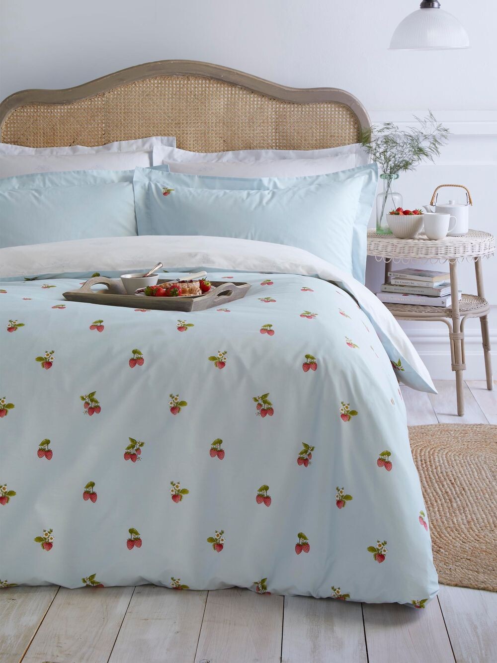 

Комплект двойных пододеяльников Sophie Allport Strawberry, утиное яйцо