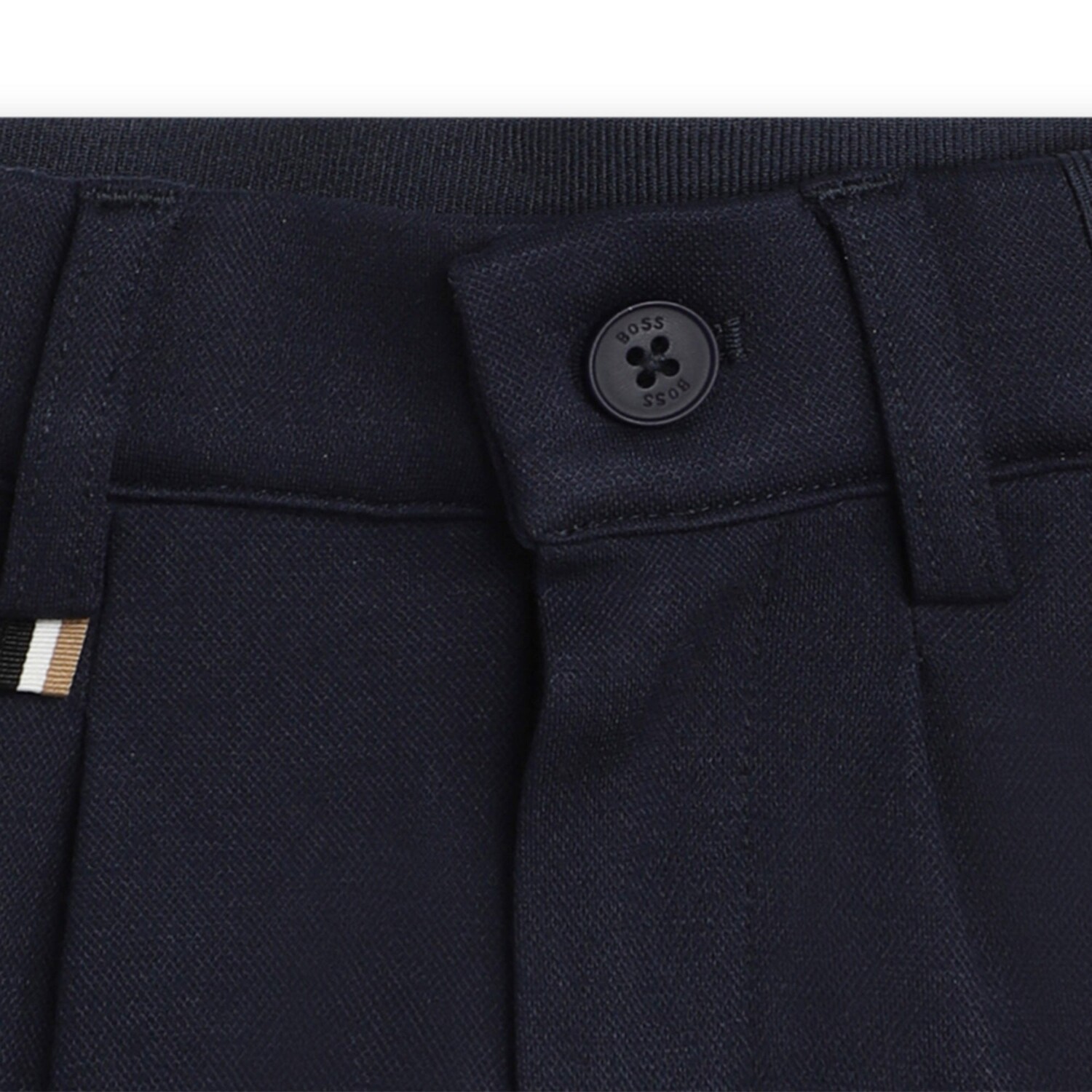 

Темно-синие шорты BOSS, синий