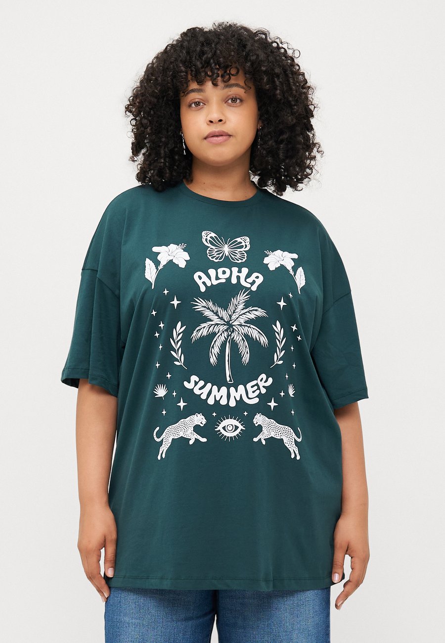 

Футболка Even&Odd Curvy Print T-shirt, Sea Moss /Dark Green