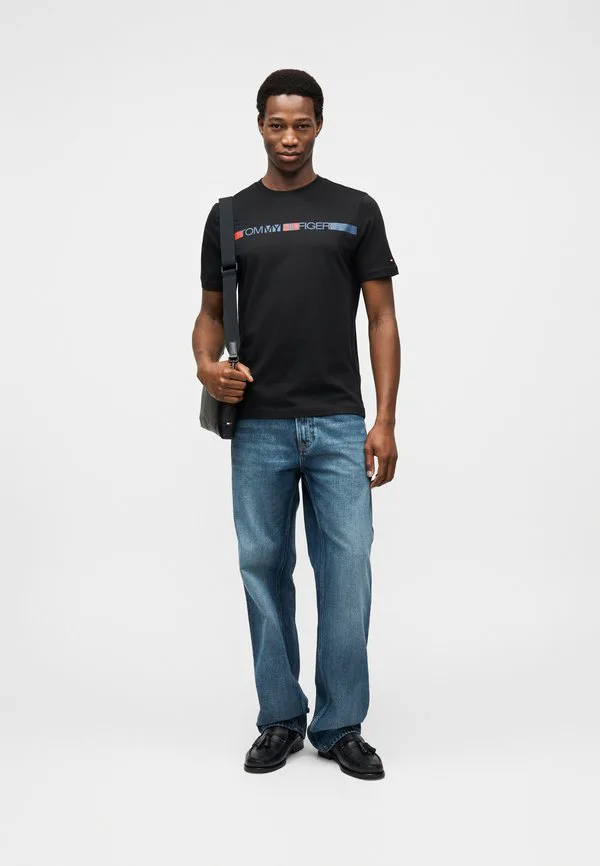 Футболка с логотипом в полоску, футболка с принтом Tommy Hilfiger, Black — фото 2
