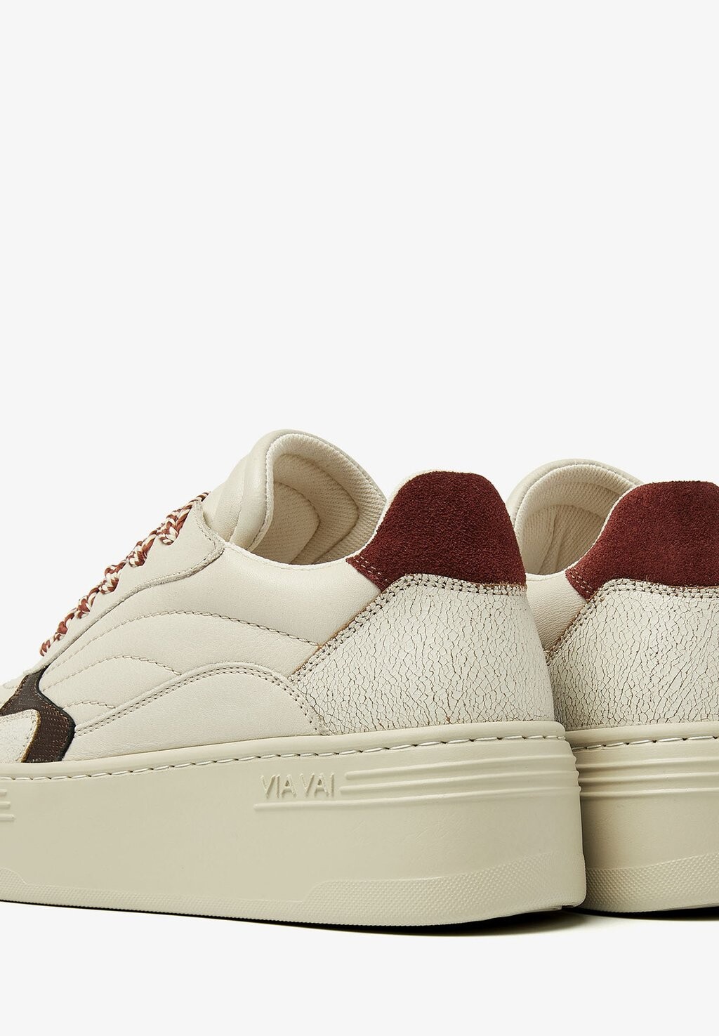 

Кроссовки на шнуровке ISA JOSIE VIA VAI, бежевый