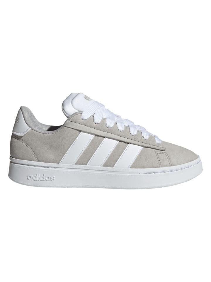 Adidas Кожаные кроссовки "Grand Court Alpha" серо-белого цвета — фото 2