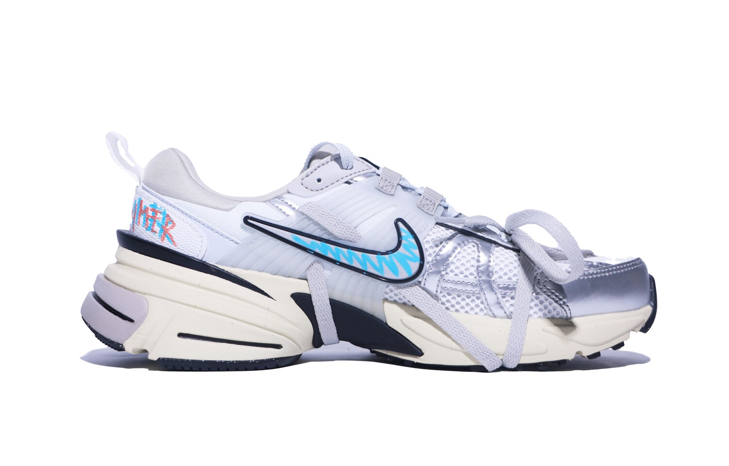 

Кроссовки для бега V2K Run женские с низким верхом, синие/белые Nike