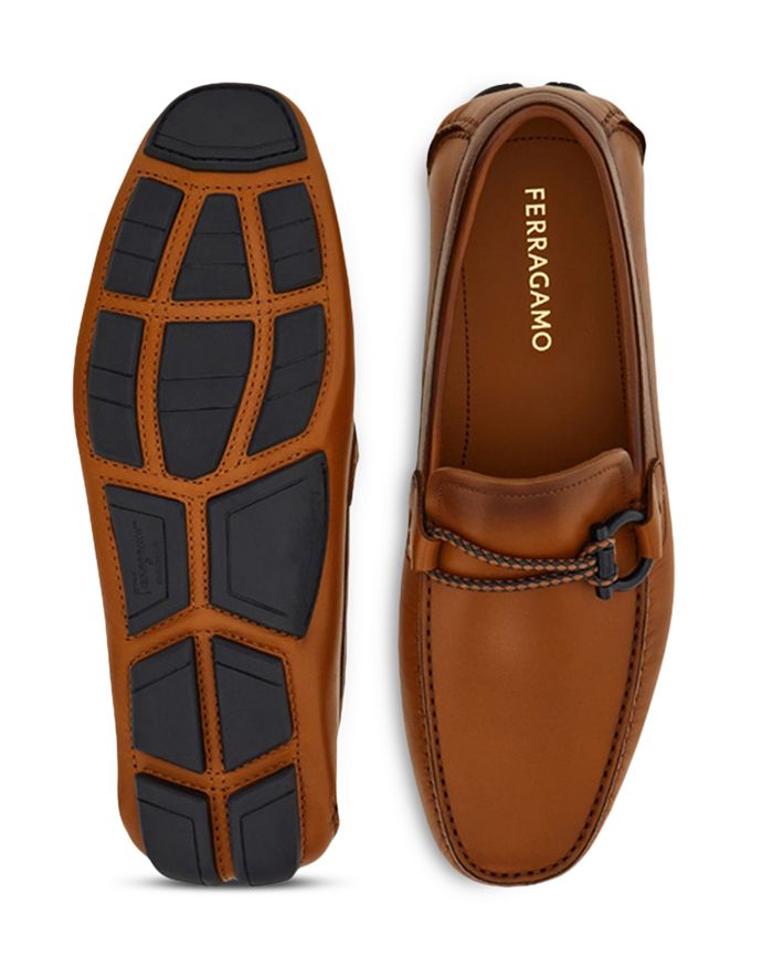 Мужские водительские лоферы Front 4Vit с орнаментом Gancini FERRAGAMO, коричневый/бежевый — фото 3
