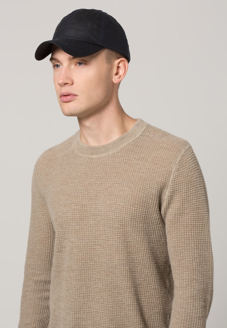 

Бейсболка Barbour, темно-синий
