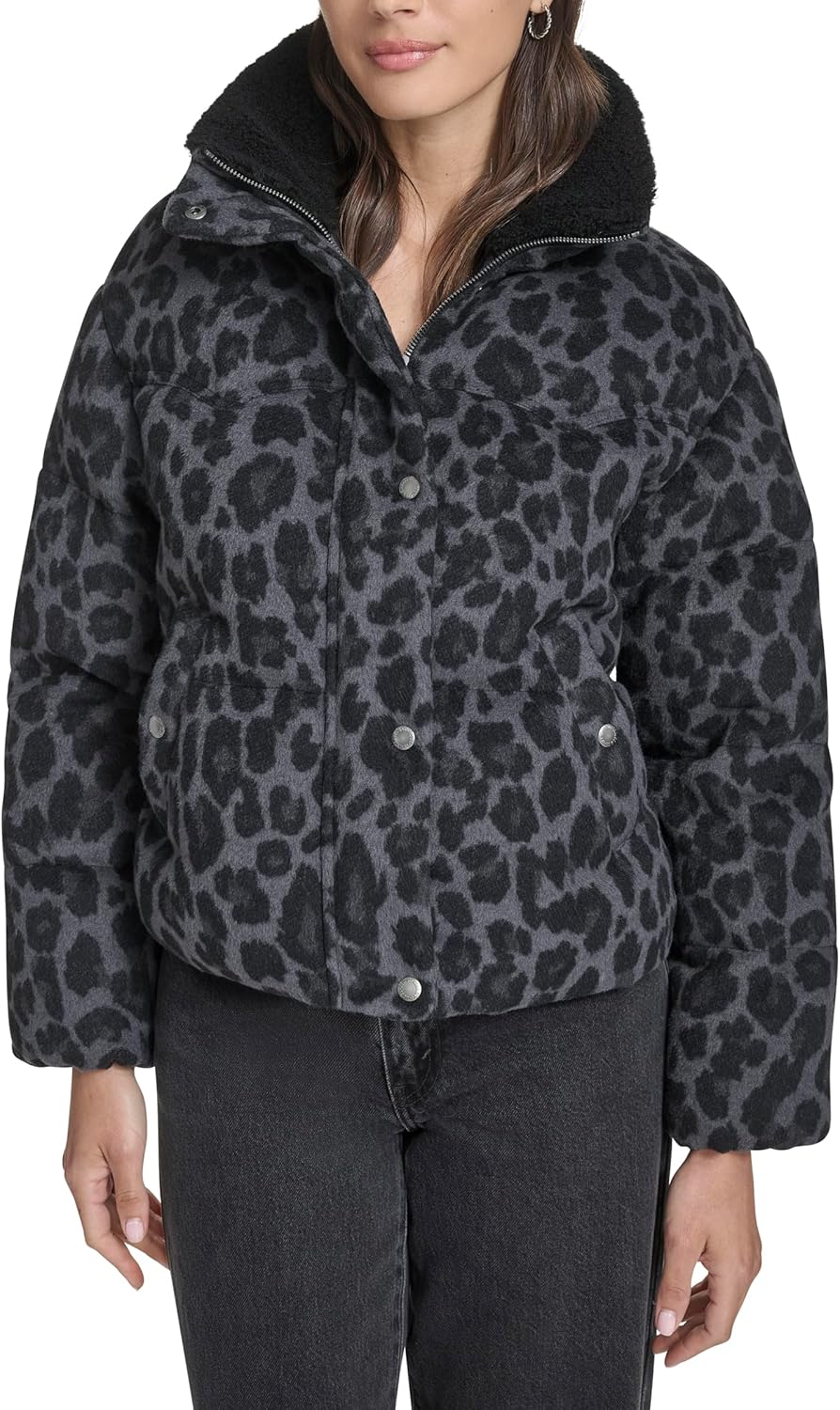 

Levi's Женская ковбойская пуховик, Leopard Wool Blend