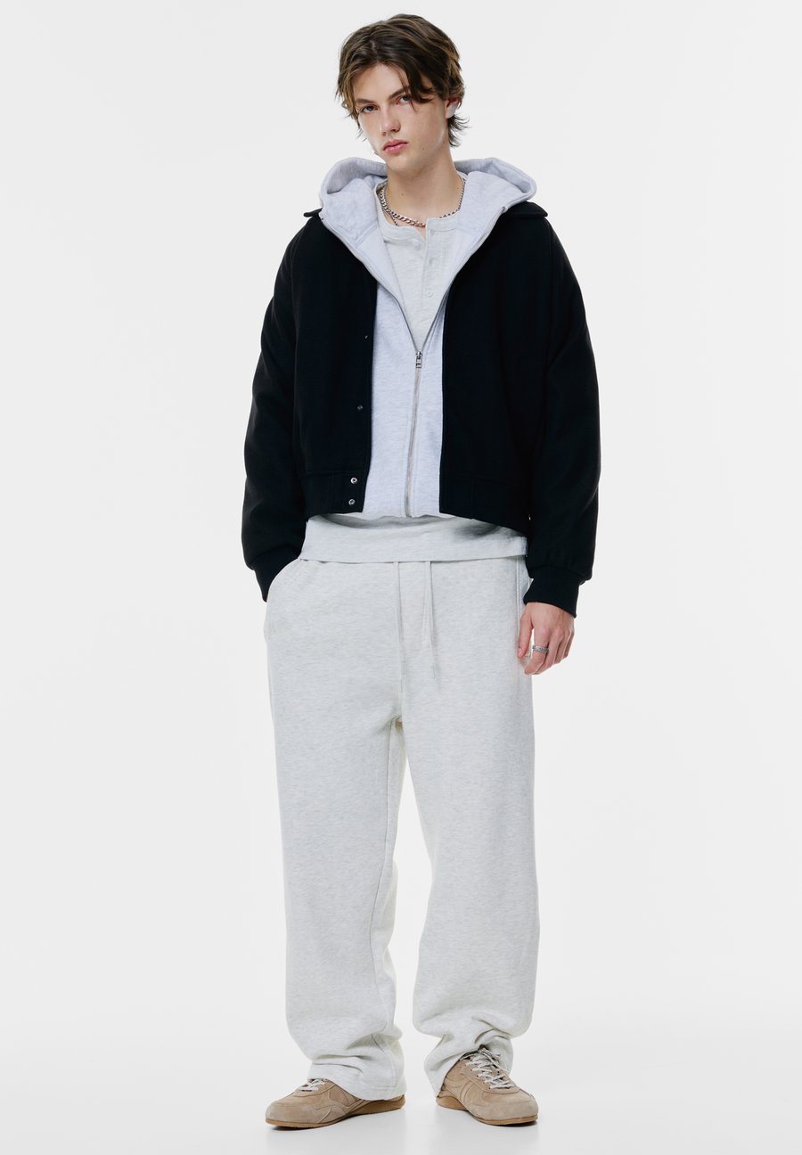 

Куртка PULL&BEAR Bomber Jacket, Black