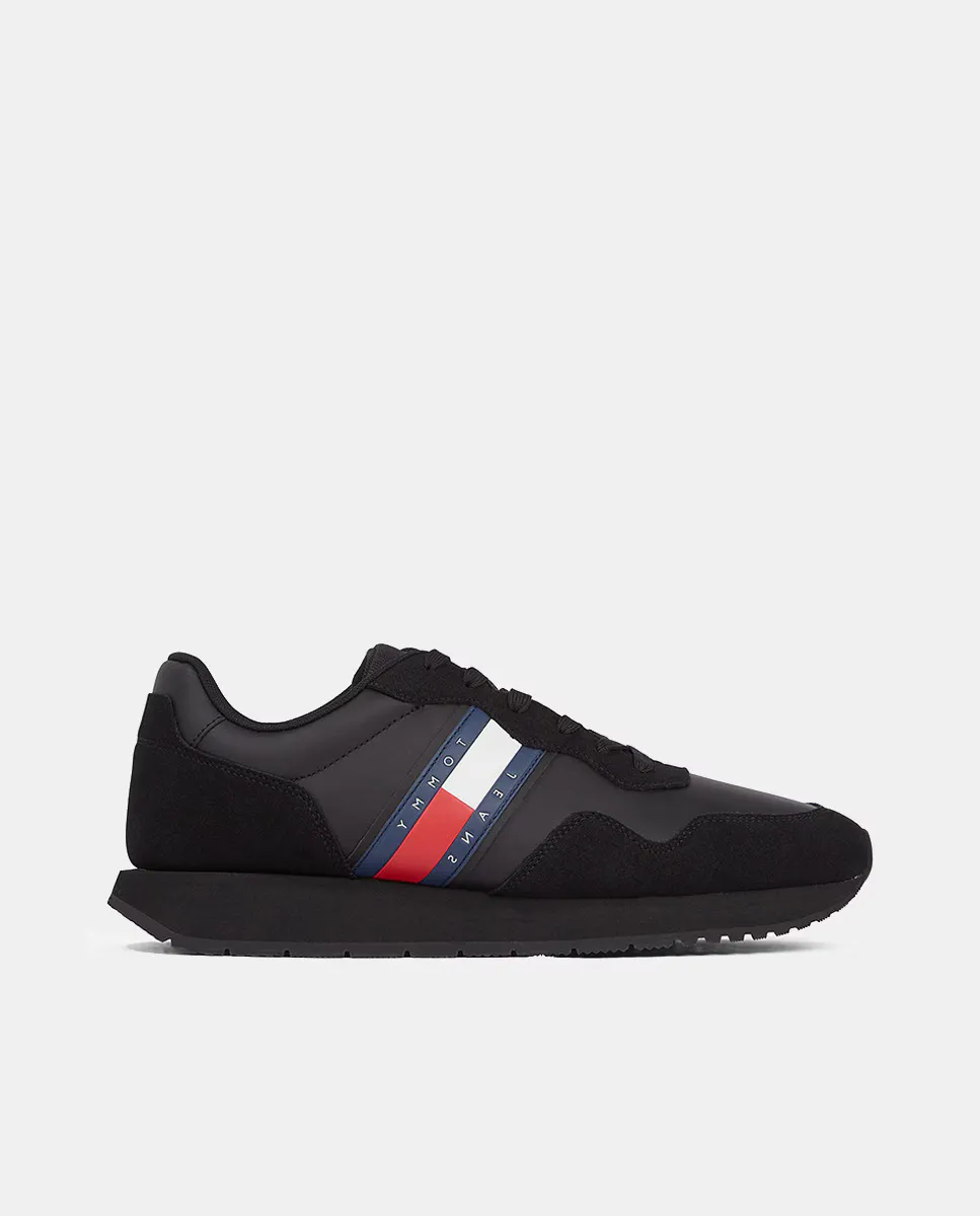 

Беговые кроссовки Tommy Jeans из разных текстур, черный