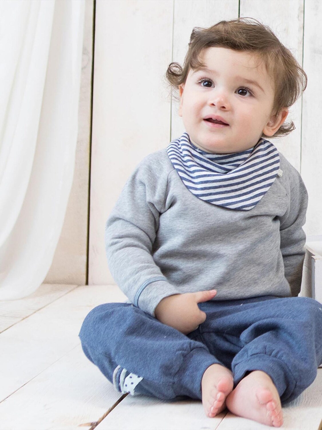 

OrganicEra Толстовка в сером цвете