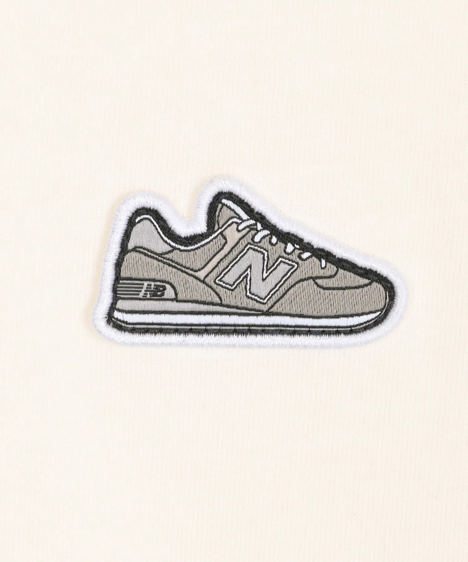 Детская футболка New Balance с коротким рукавом и нашивкой — фото 3