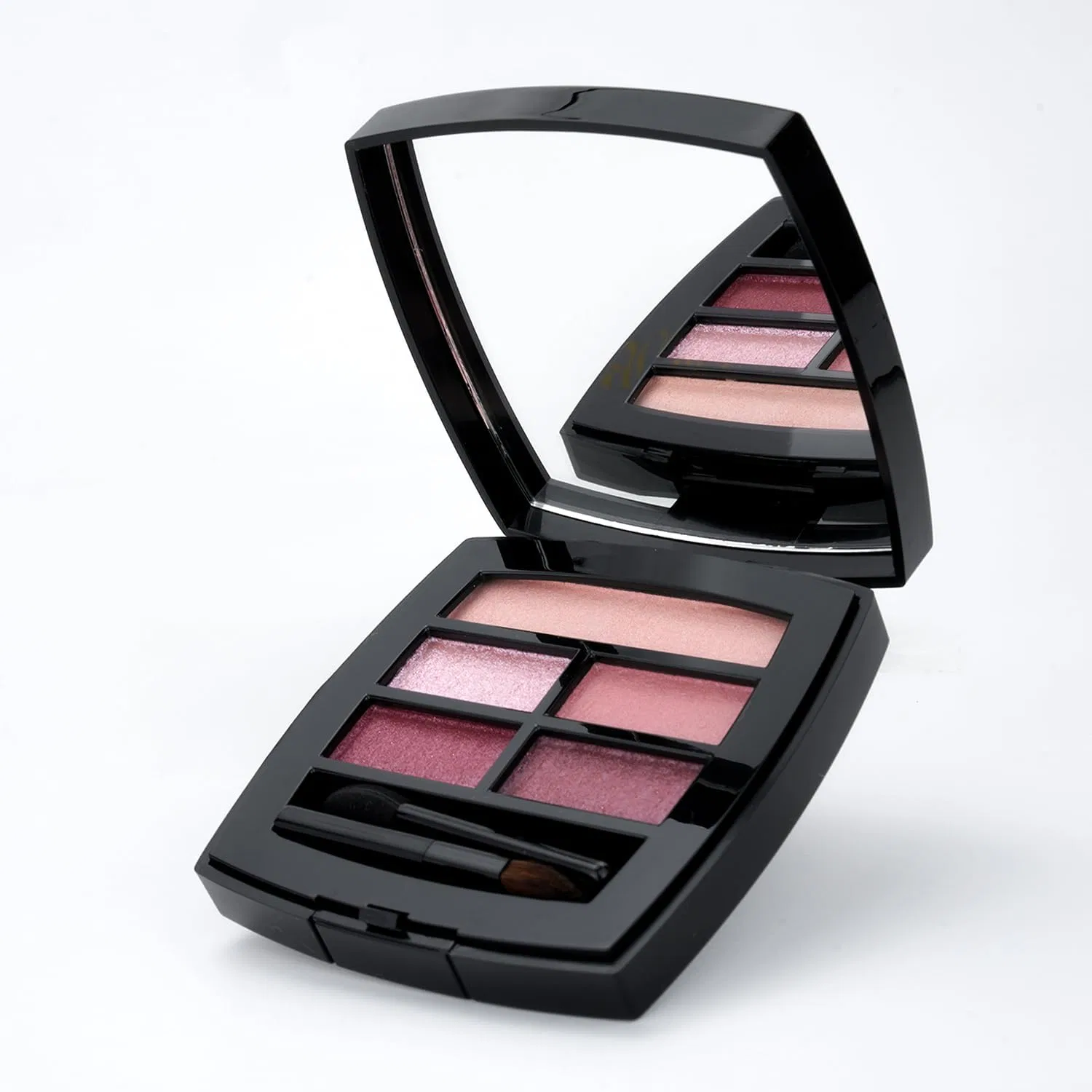 Палетка теней для век Chanel Les Beige Palette, 5 цветов, 4.5 г — фото 3