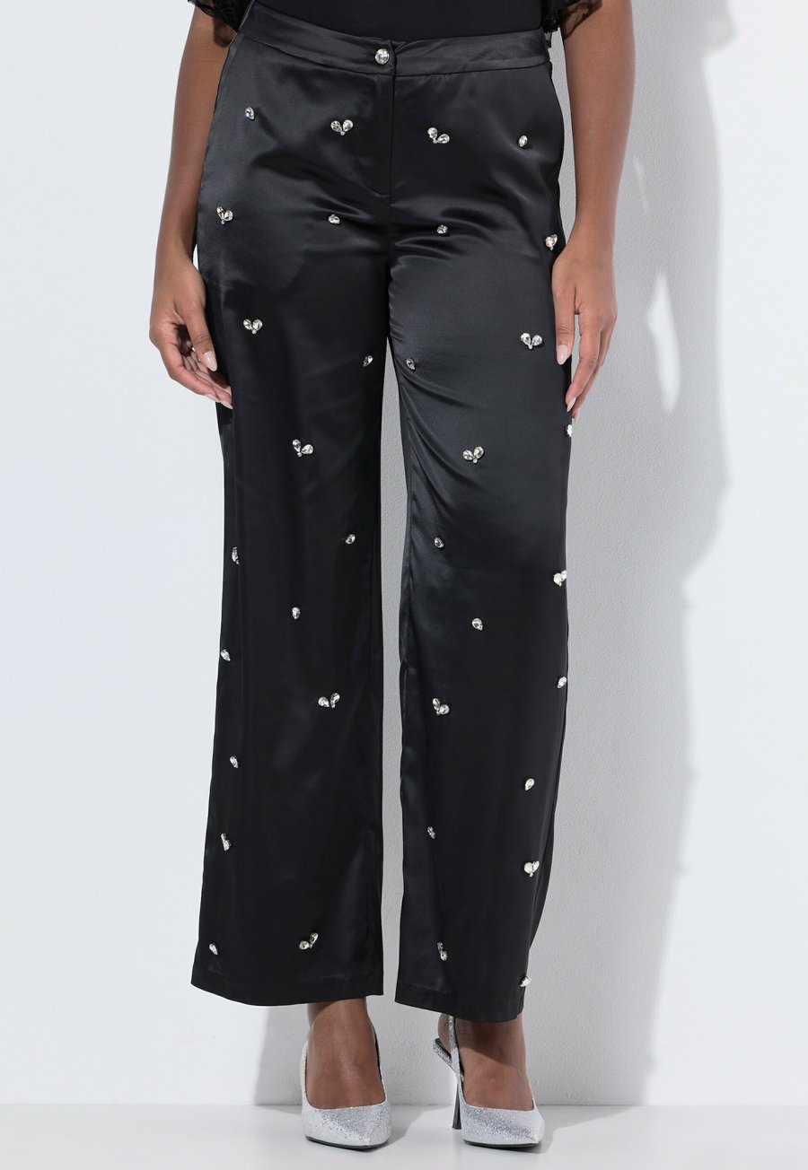 

Брюки Ulla Popken RHINESTONE DETAIL COMFORT WAIST, Black