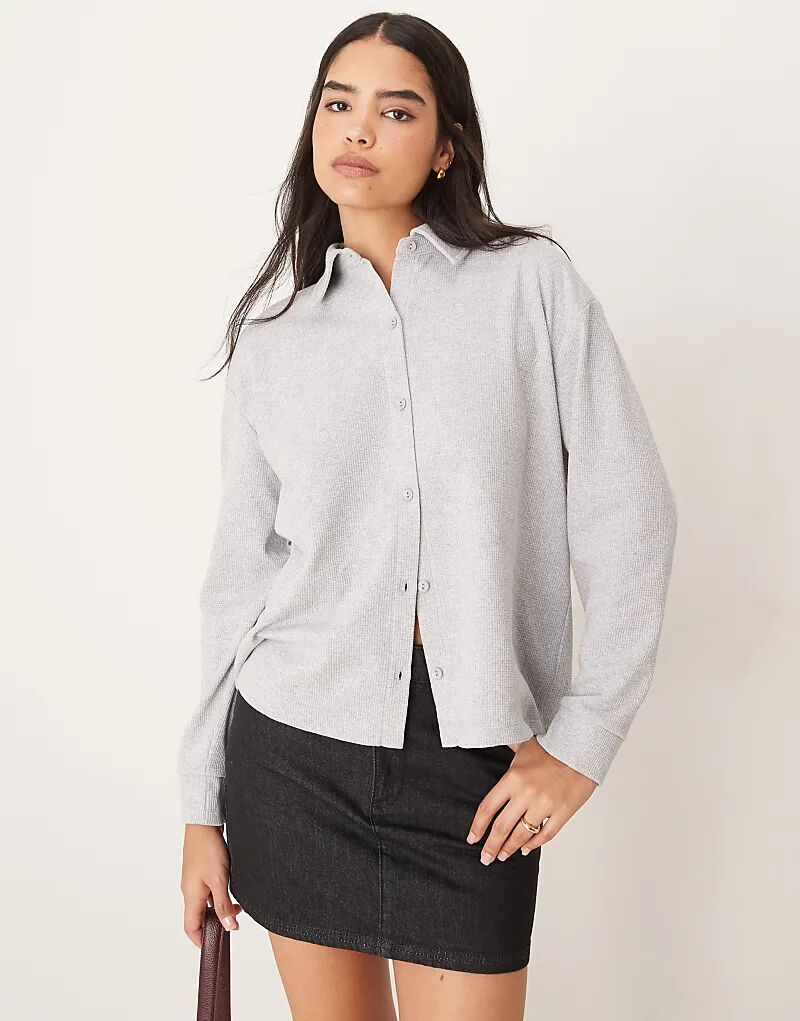 

Рубашка свободного кроя серого цвета ASOS DESIGN