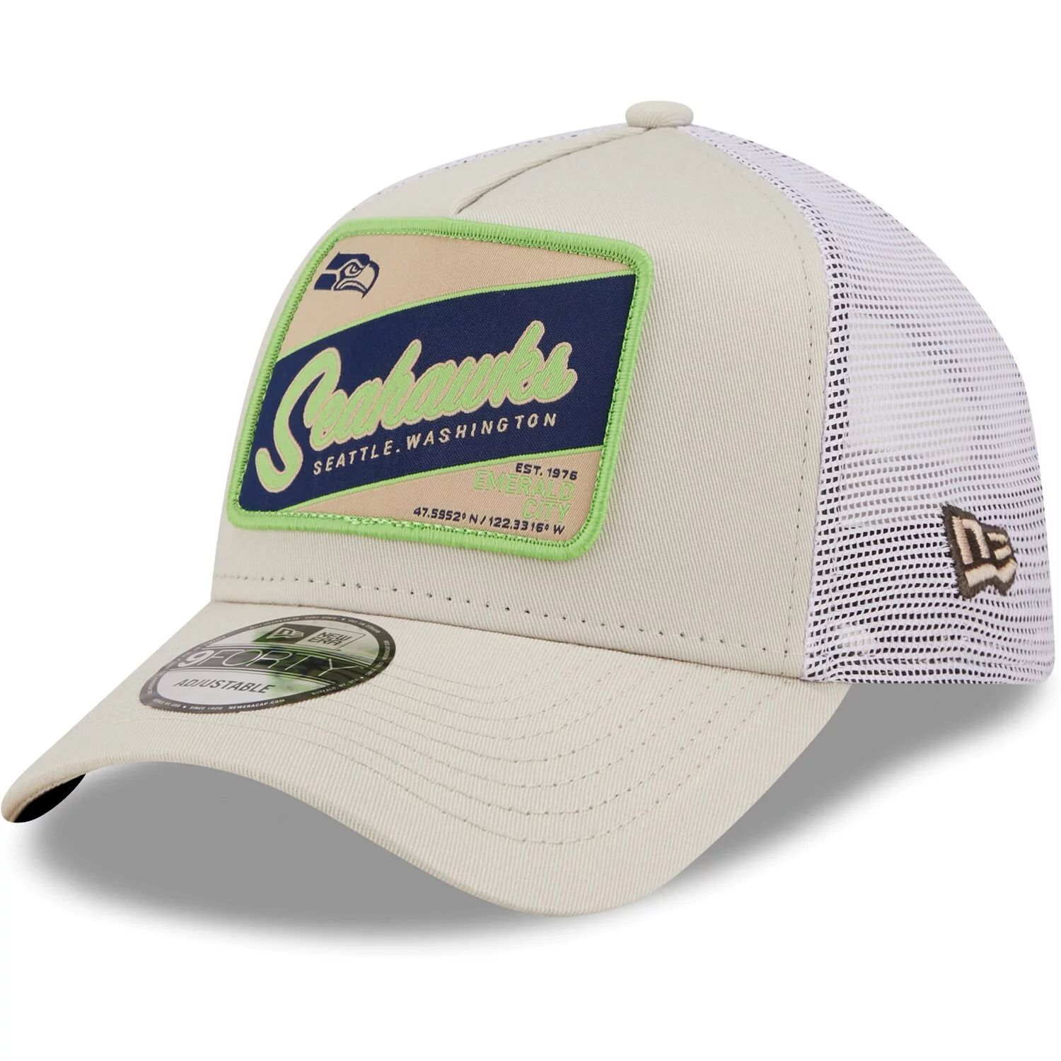 

Мужская кепка New Era цвета хаки/белый Seattle Seahawks Happy Camper A-Frame Trucker 9FORTY Snapback Hat