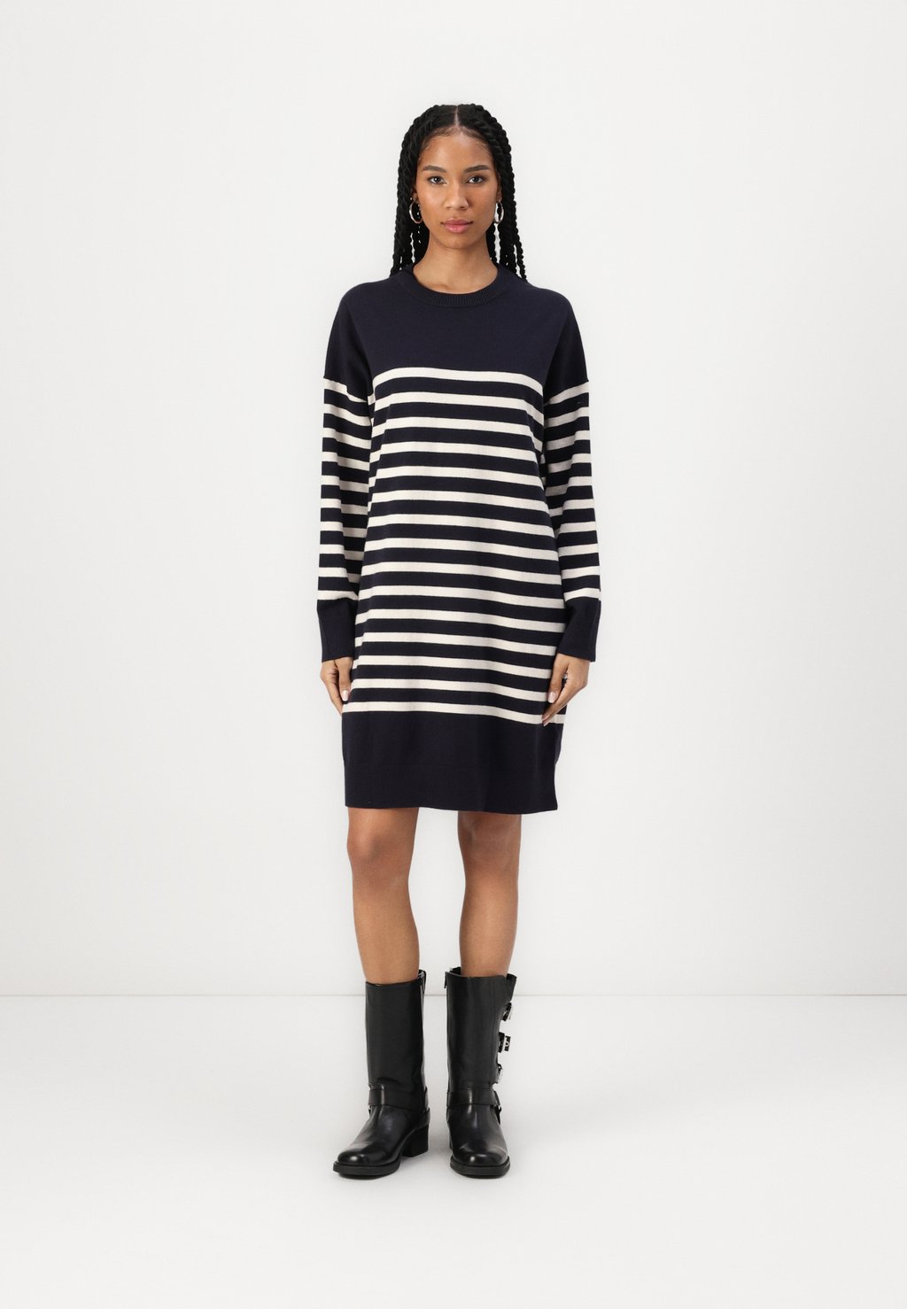 

Вязаное платье CREW NECK DRESS Marc O'Polo DENIM, белый