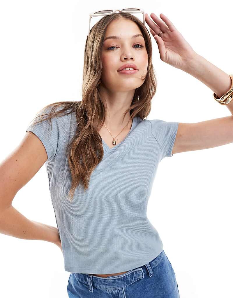 

ASOS DESIGN – Облегающая футболка голубого цвета с вафельной структурой, V-образным вырезом и короткими рукавами