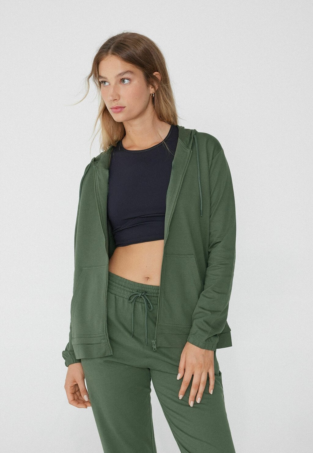 

Толстовка на молнии TUNNELZUG Tezenis, оливковый