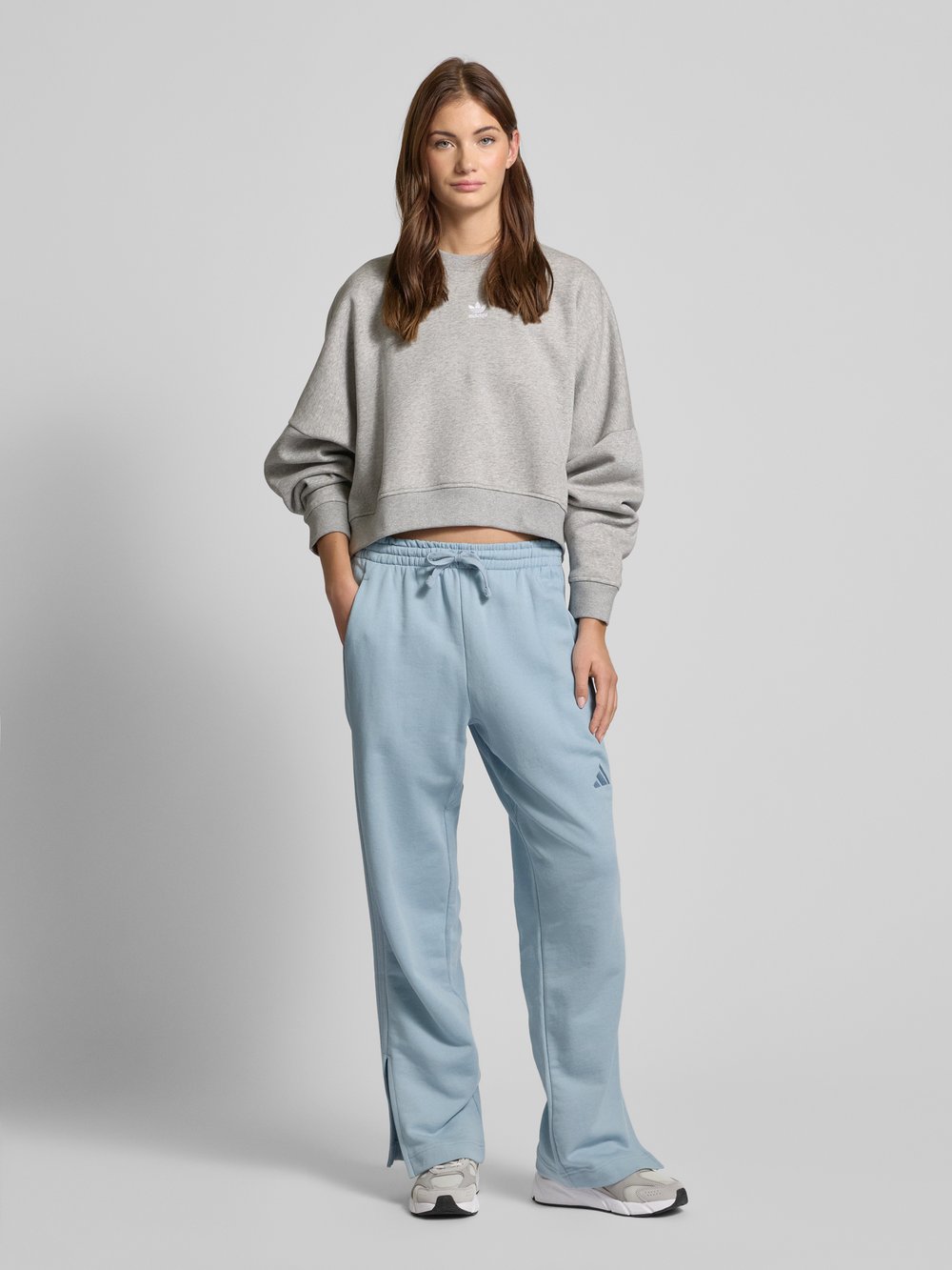 

Спортивные брюки с эластичным поясом ADIDAS SPORTSWEAR, светло-голубой