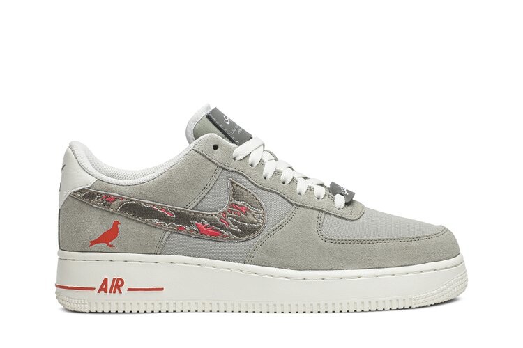 

Кроссовки Nike SBTG x Staple Air Force 1 Low 'Pigeon Fury', серый