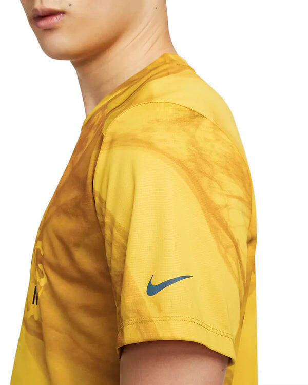 Футболка Nike Dri-FIT Run Division Rise 365 T-Shirt 'Yellow', желтый — фото 2
