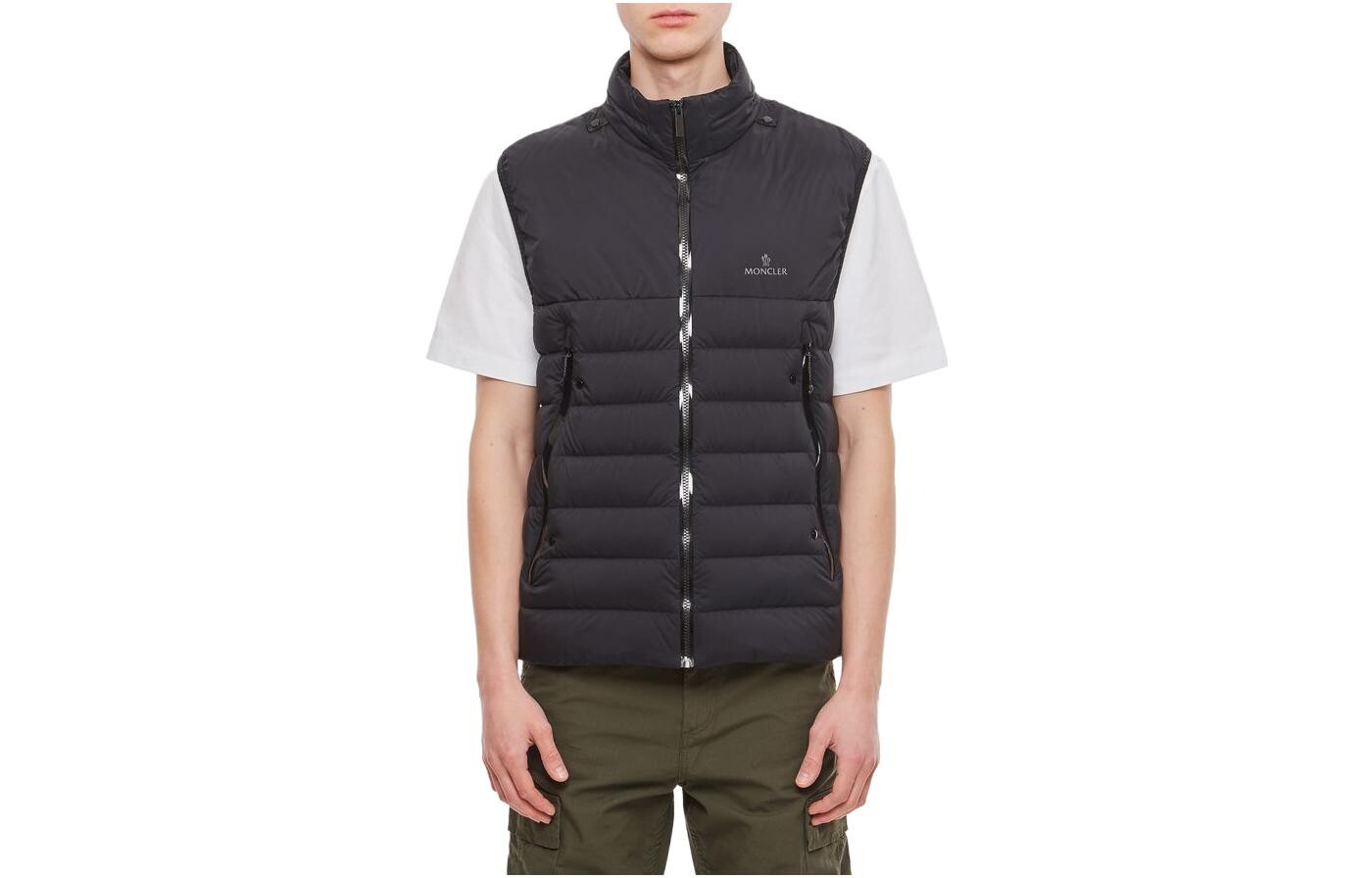 

Жилет мужской черный Moncler