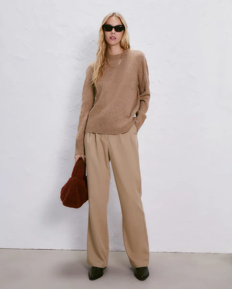 

Женский базовый свитер с круглым вырезом Baguilla Easy Wear, цвет Visón Oscuro