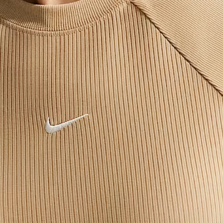Спортивная футболка с рукавом реглан женская Nike, Linen/Sail White — фото 4