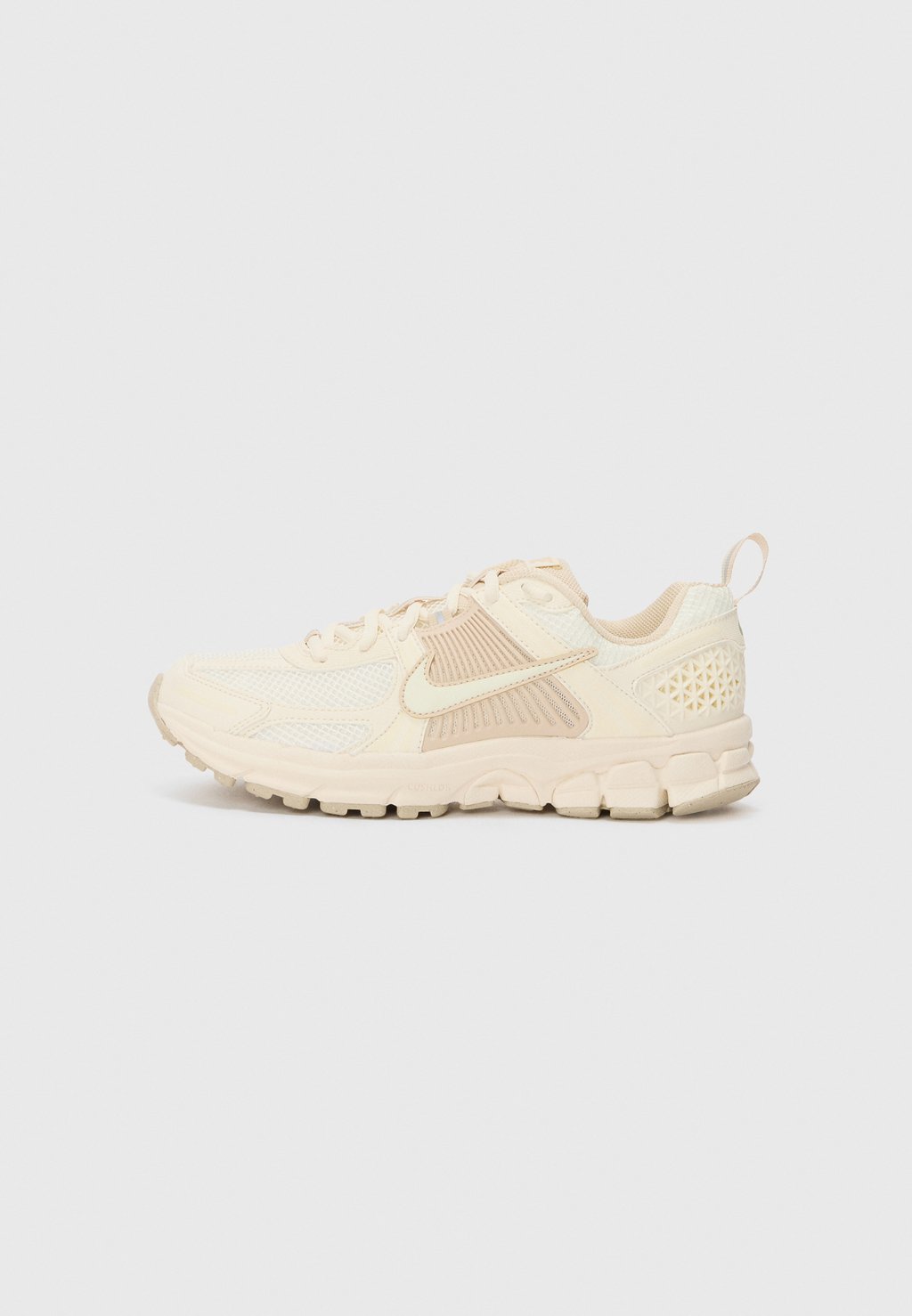 

Кроссовки VOMERO 5 UNISEX Nike Sportswear, белый