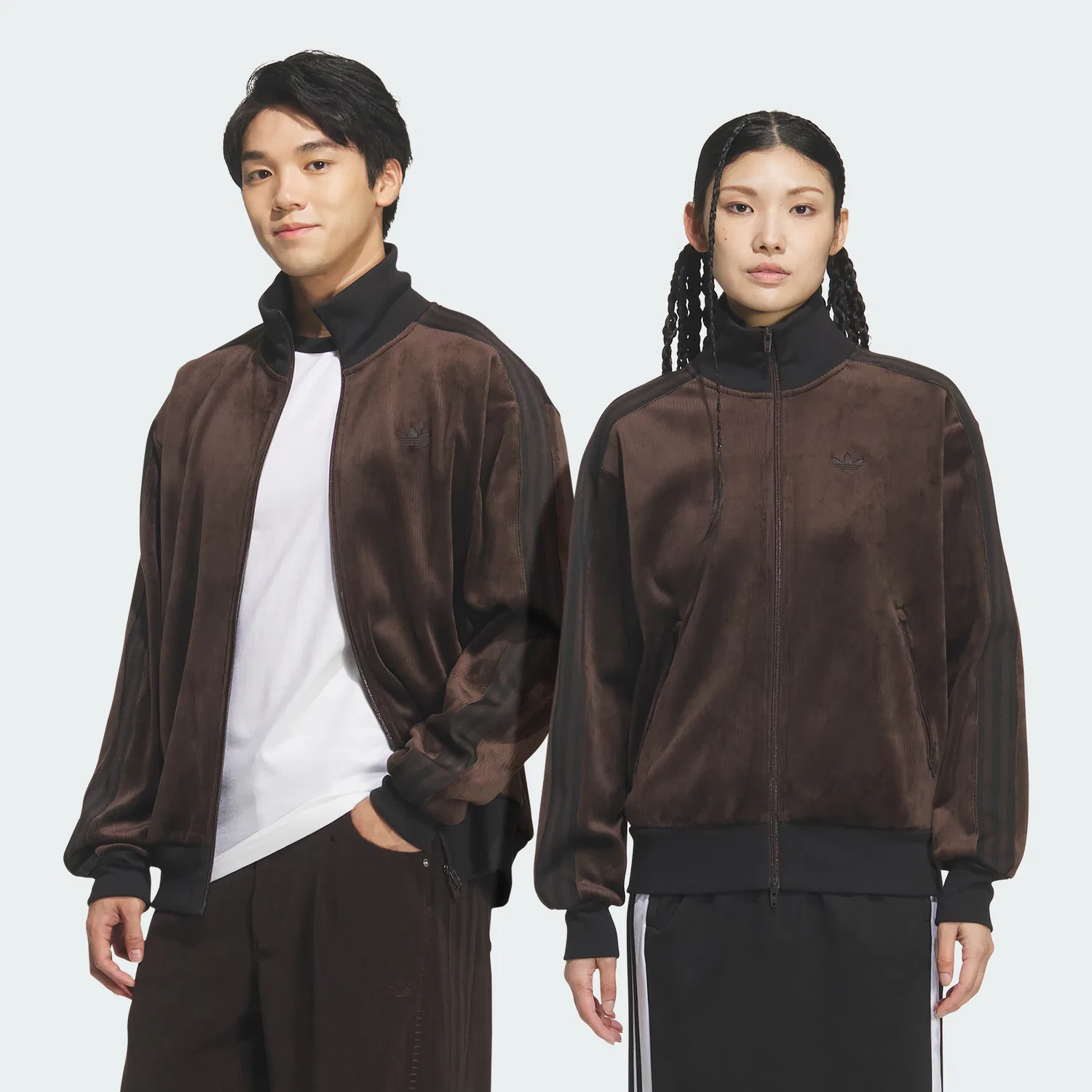 Классический спортивный топ из вельвета Aurora Coffee от Adidas
