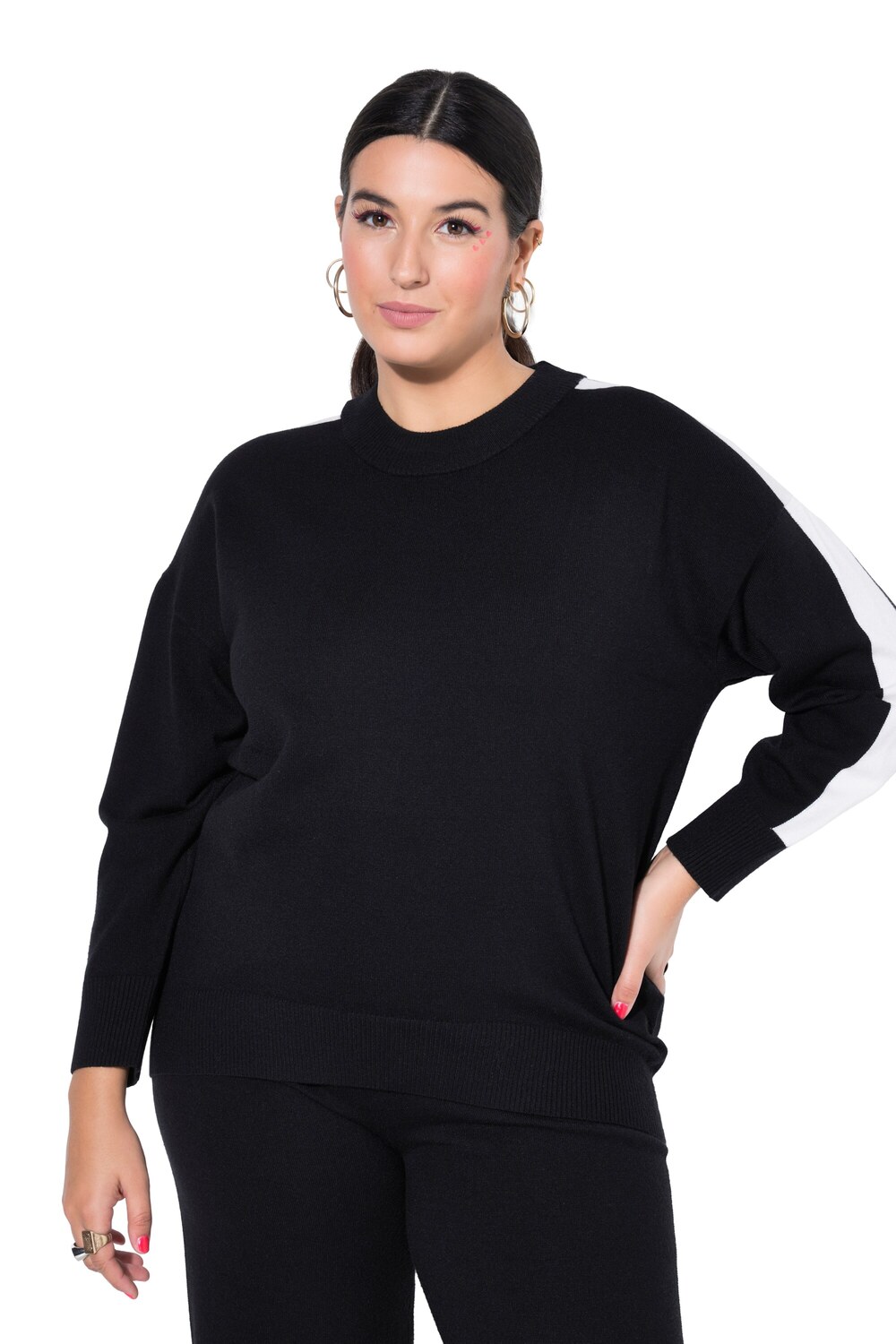 

Studio Untold Свитер в черном цвете