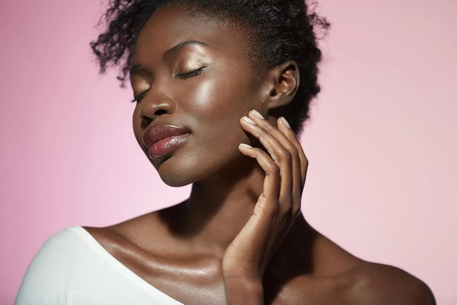 Хайлайтер-стик Jane Iredale Glow Time | Сияющий макияж с питательными для кожи ингредиентами | Некомедогенный, веганский и не тестируется на животных | 3 оттенка, Solstice — фото 4