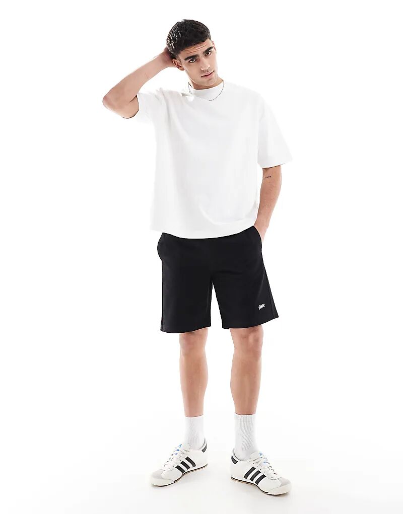 

Шорты-бермуды Pull&Bear STWD черного цвета