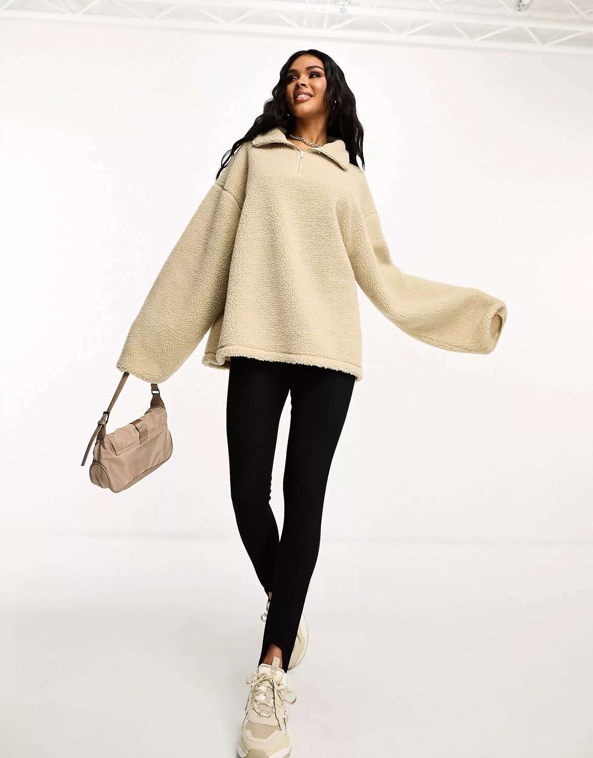 

ASOS объемный флисовый флис борг нейтрального цвета с половиной молнией