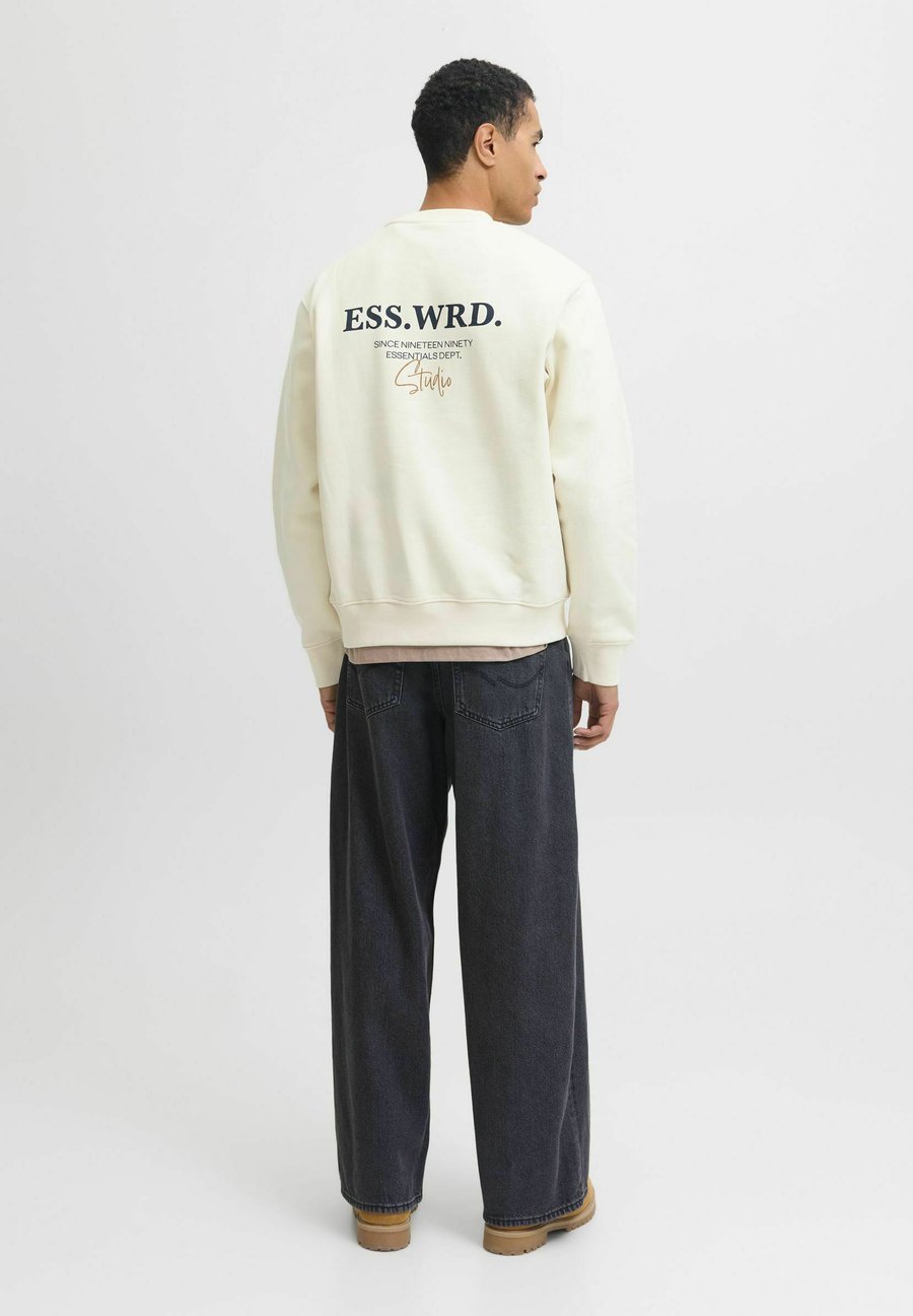 

Толстовка Jack & Jones JJEURBAN EDGE STUDIO CREW NOOS, Antique White/Off-White