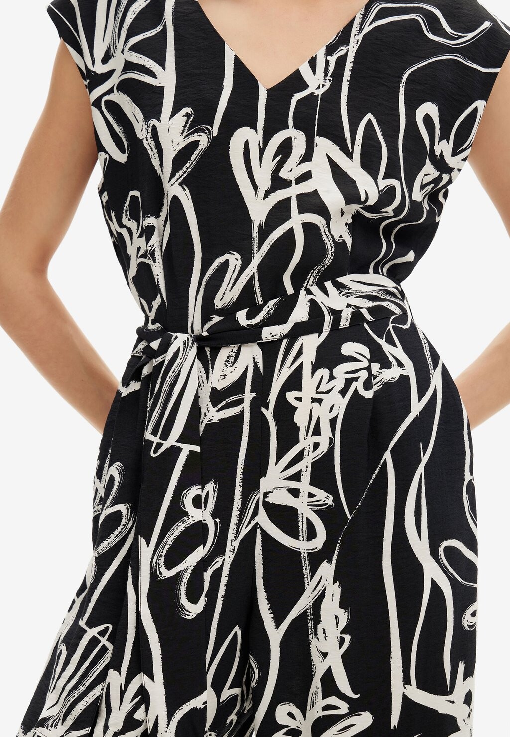 

Комбинезон Desigual, черный
