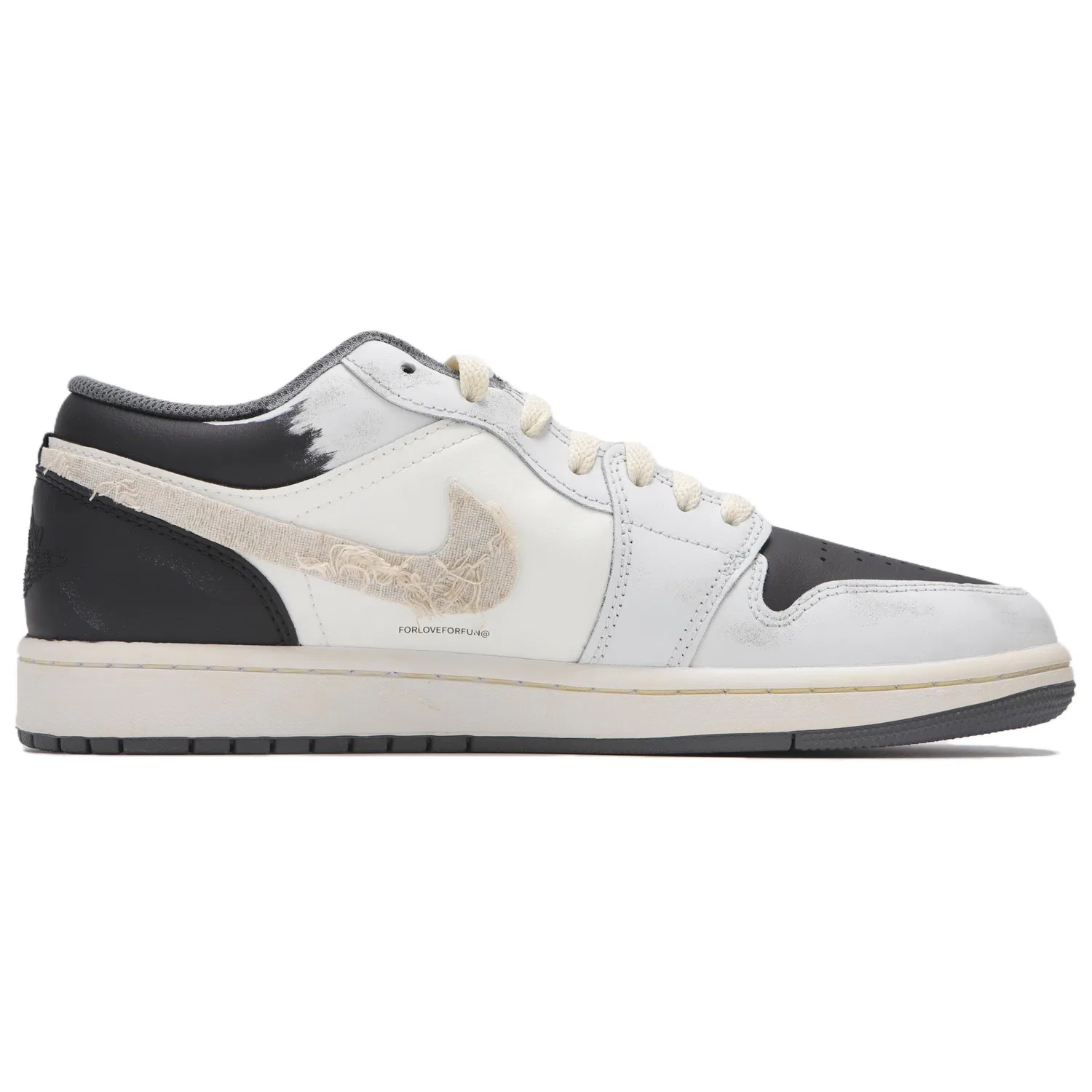 Кроссовки баскетбольные Air Jordan 1 Low Beige Black — фото 3