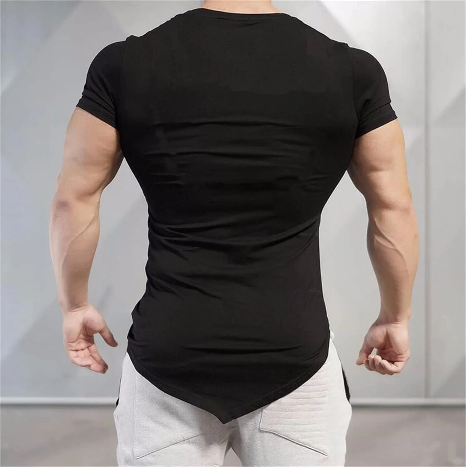 Мужская футболка slim fit с коротким рукавом — фото 4