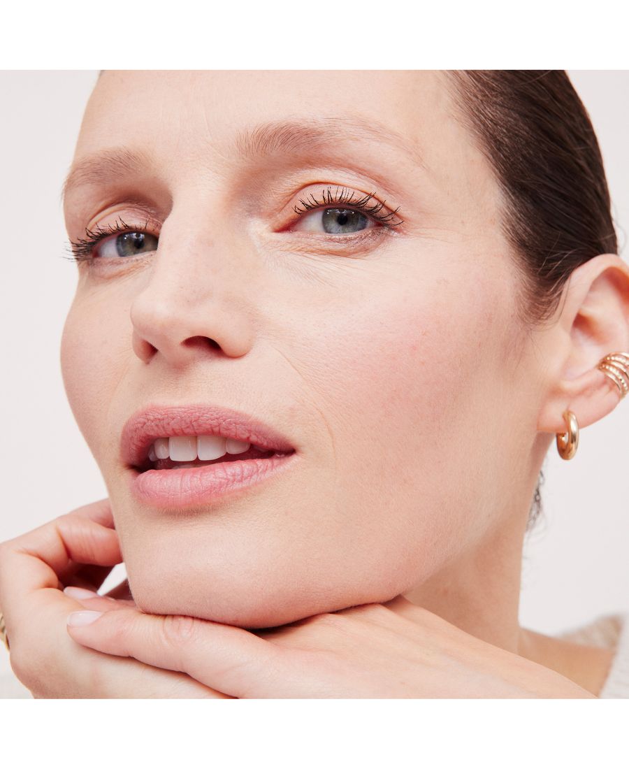 Тональный крем Skin Illusion с полным покрытием и длительной стойкостью Clarins, цвет 102.5c — фото 2
