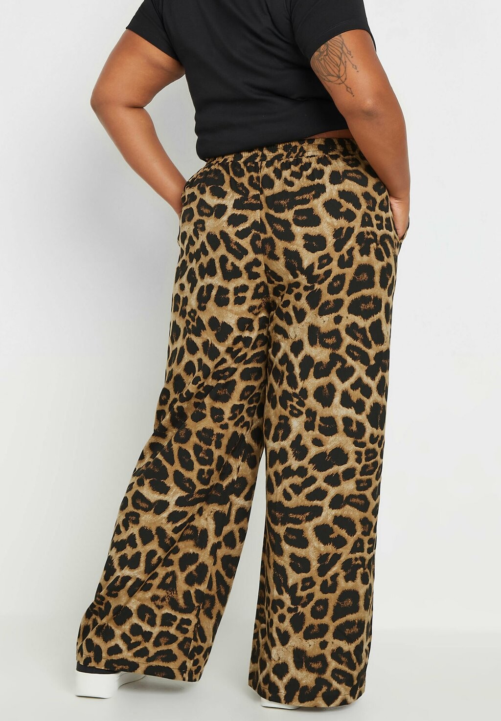 

Брюки LEOPARD PRINT WIDE LEG Yours Clothing, коричневый