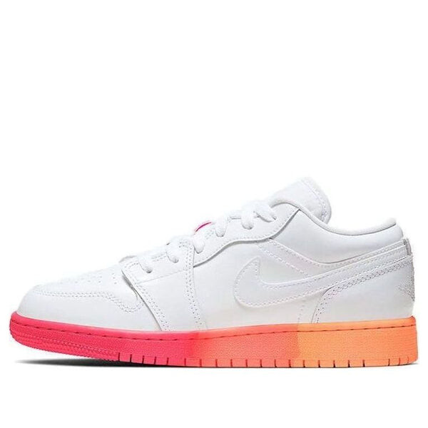 

Кроссовки 1 низкие Air Jordan, белый