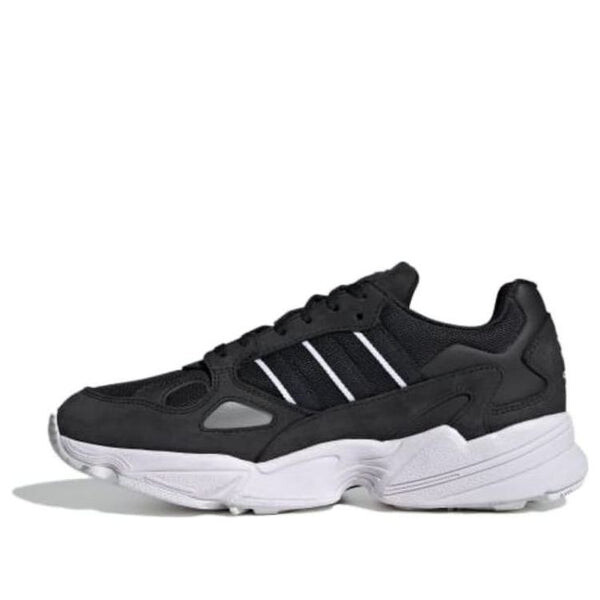 Кроссовки сокол Adidas, черный