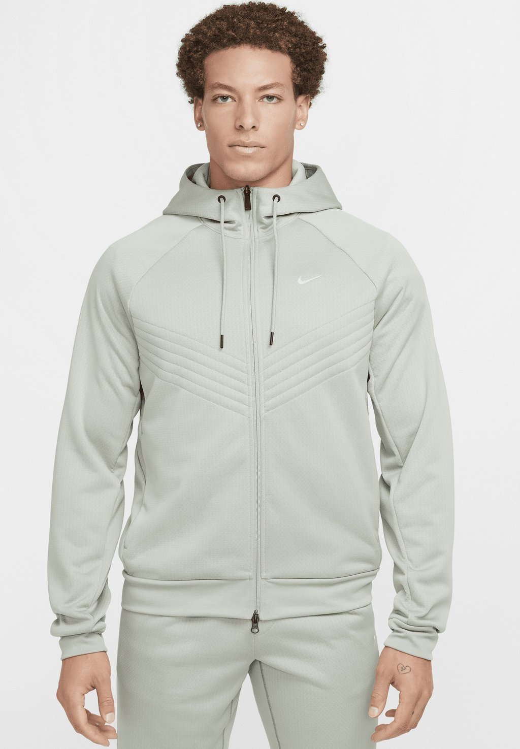 

Куртка для активного отдыха THERMA-FIT WATER-REPELLENT WINTERIZED FULL-ZIP SPHERE Nike Performance, зеленый