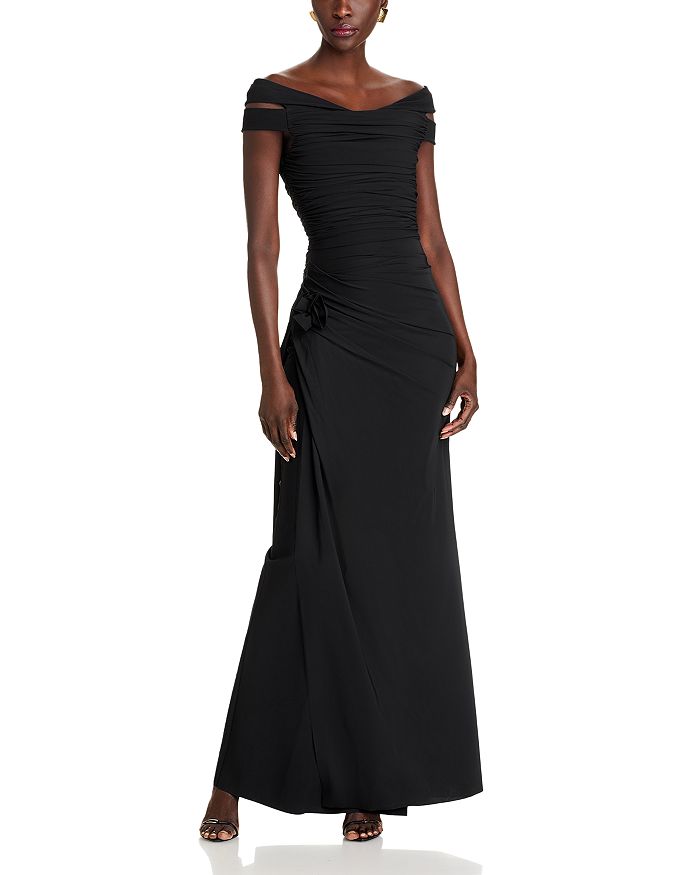 

Платье Soetsu с открытыми плечами Chiara Boni La Petite Robe, черный