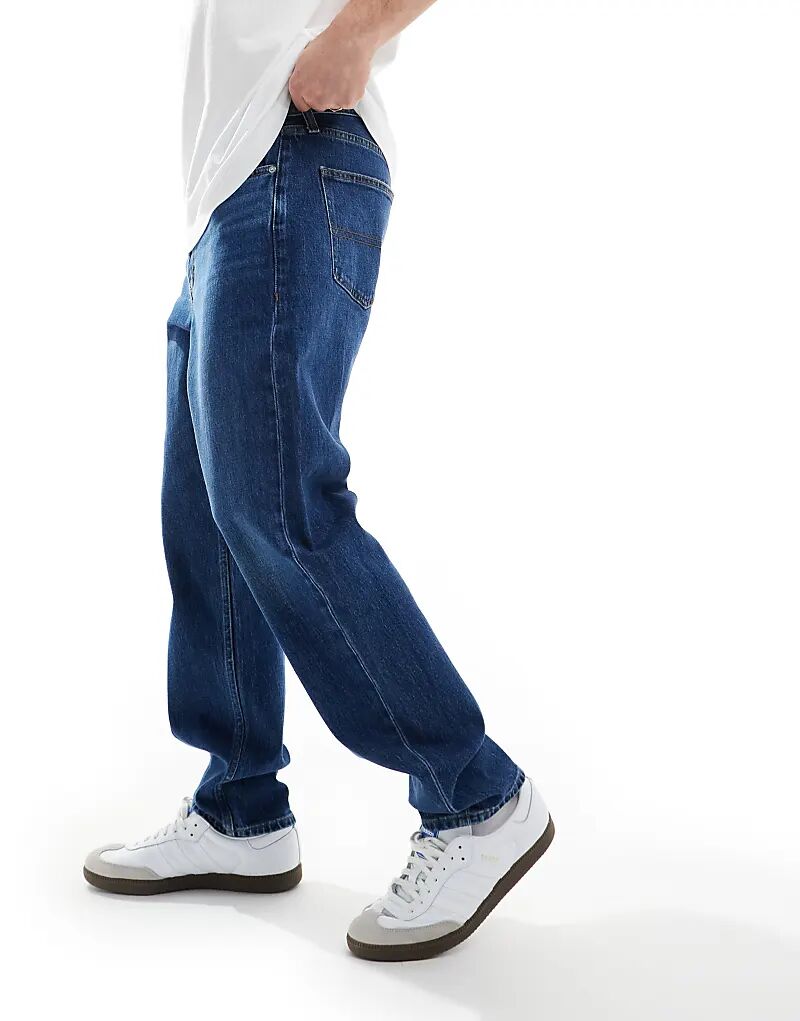 

Зауженные джинсы Isaac темного цвета Tommy Jeans