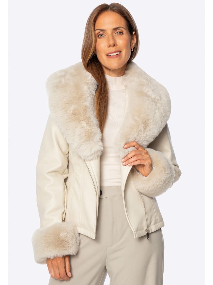 

Женская куртка из искусственной кожи бежевого цвета Wittchen